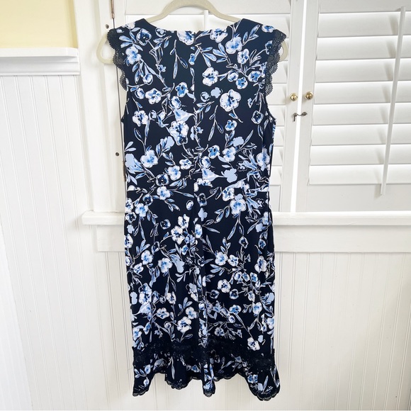Karl Lagerfeld Paris Black & Blue Floral Sleeveless Sheath Dress Size 8 - Picture 2 of 6